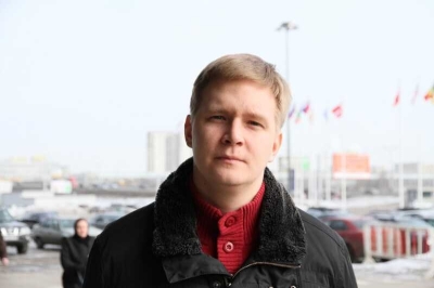 Блогера Камикадзе Ди заочно арестовали за фейки о российской армии
